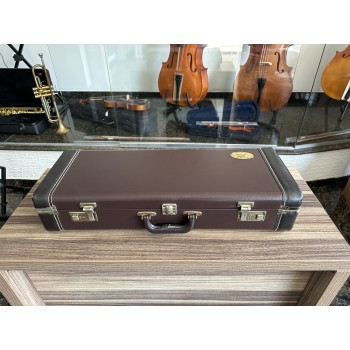 Sax Soprano Jupiter Artist Corpo Prateado com Chaves Douradas